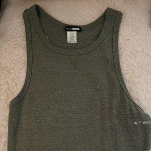 Grey tank